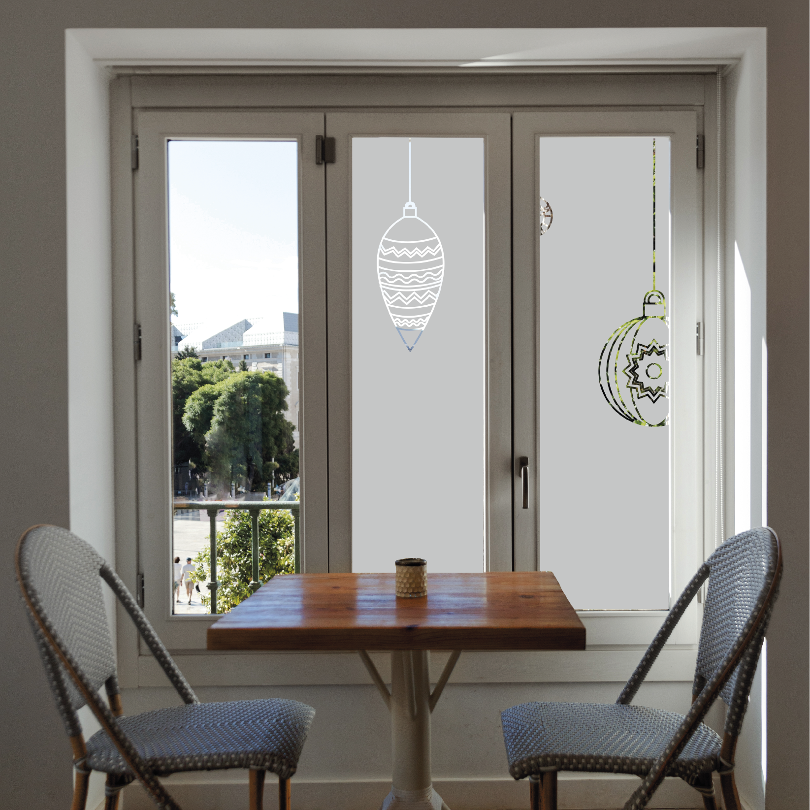 17 SABLAGE DECORATIF "BOULES DE NOEL"